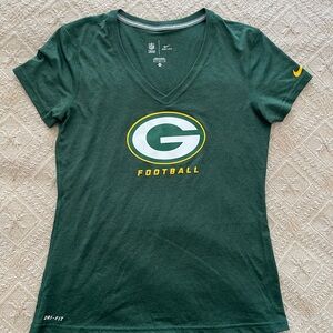 Nike Green Bay Packers Dri-Fit V Neck Tee Women’s Medium